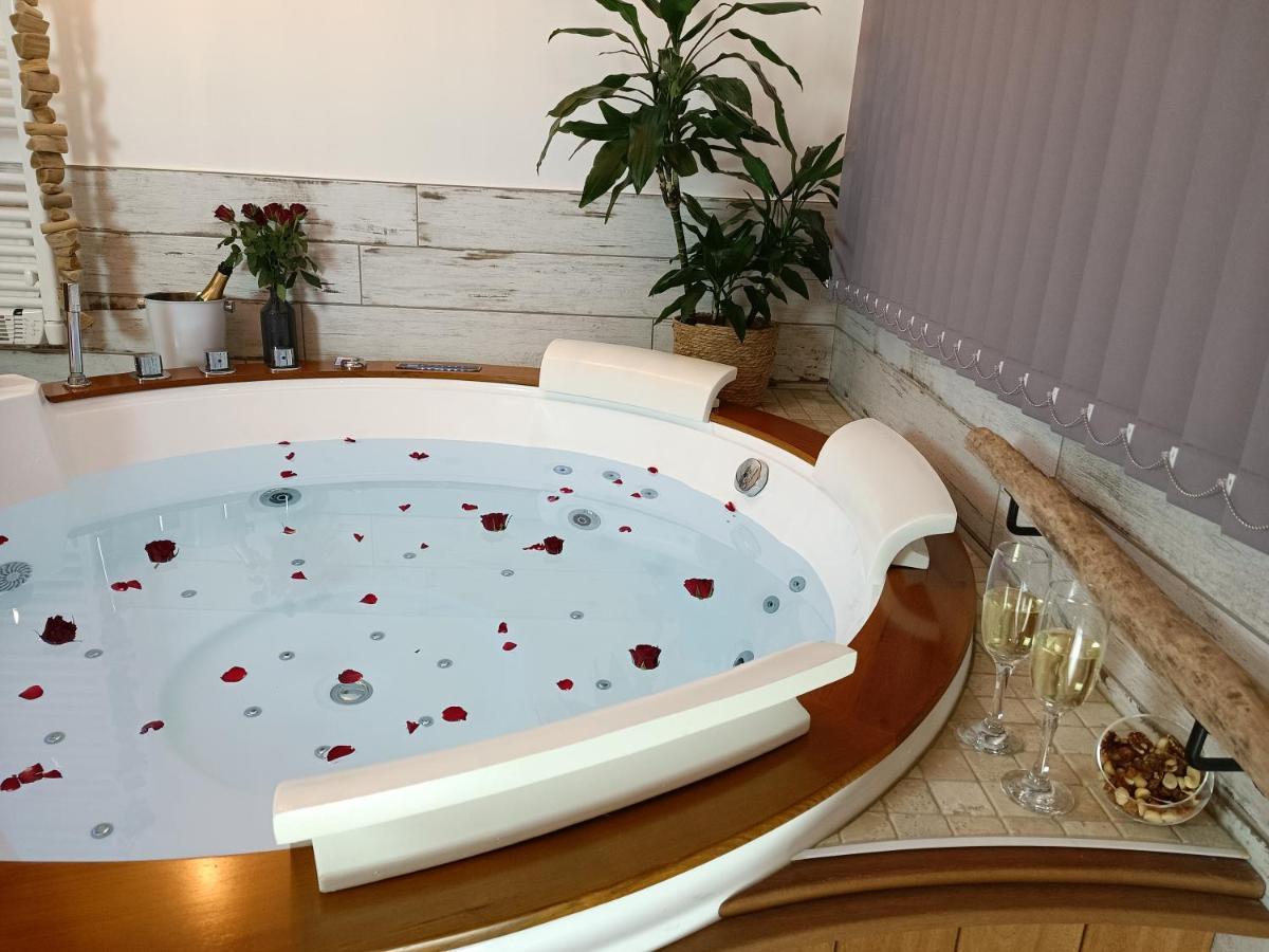Le Marechal Duplex - Appartement Avec Jacuzzi - Caen Hyper Centre Exterior photo
