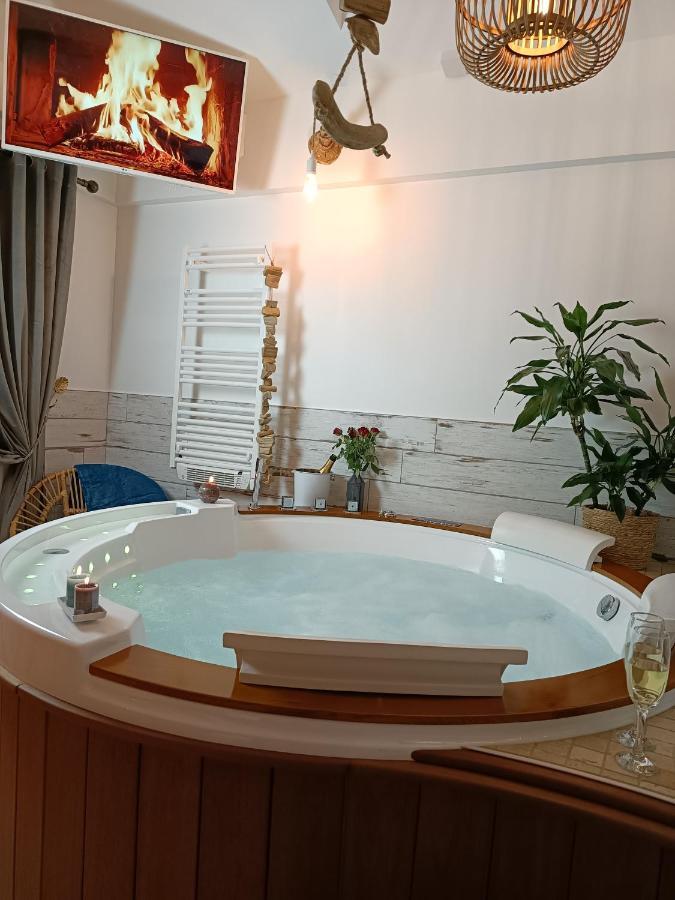 Le Marechal Duplex - Appartement Avec Jacuzzi - Caen Hyper Centre Exterior photo